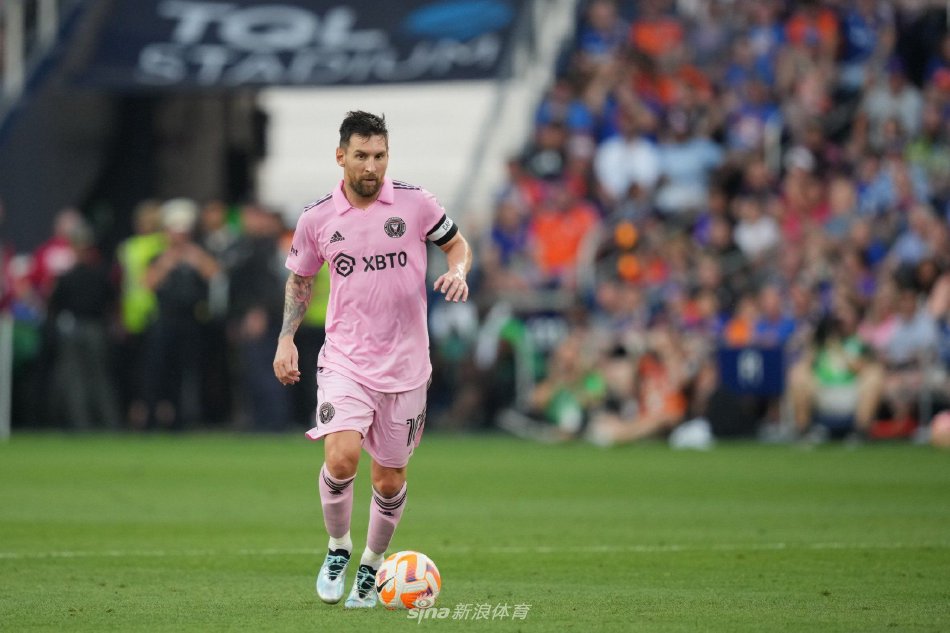 球队背水一 球队背水一